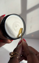 Load image into Gallery viewer, MARSHMALLOW VANILLA BEAN BODY CREAM
