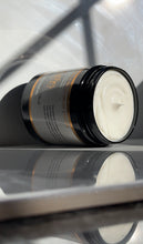 Load image into Gallery viewer, MARSHMALLOW VANILLA BEAN BODY CREAM
