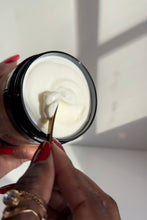 Load image into Gallery viewer, MARSHMALLOW VANILLA BEAN BODY CREAM
