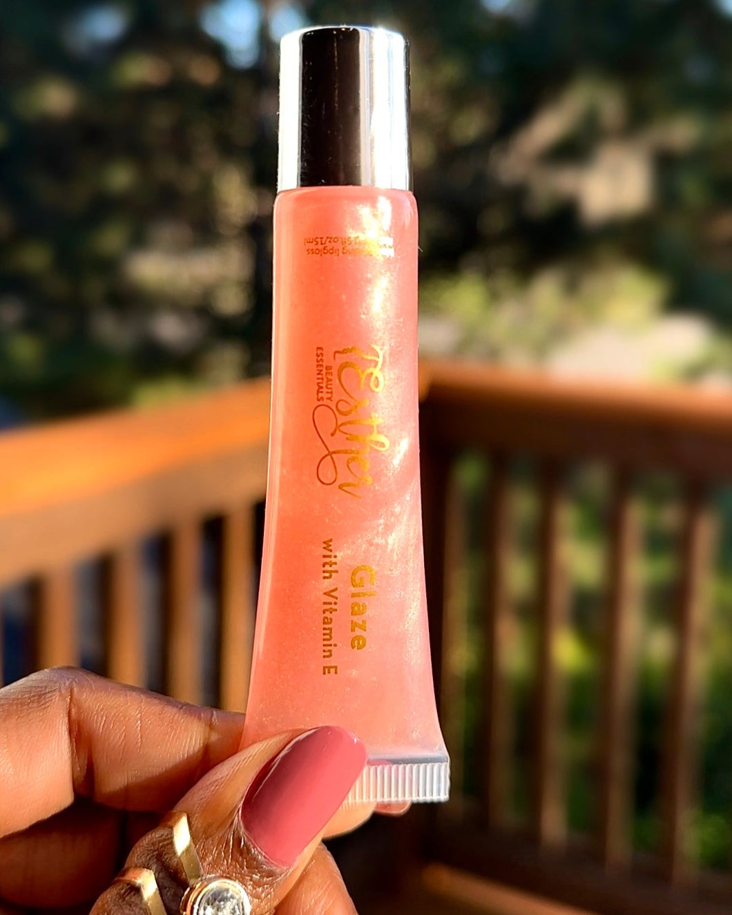 CLEAR, HIGH SHINE LIPGLOSS